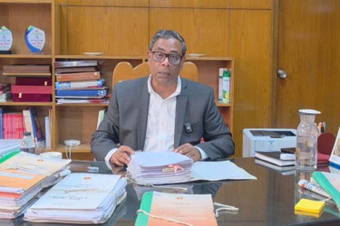 ‘ভুয়া ক্লিনিক-নার্সের মতো ভুয়া ডাক্তার তৈরির কারখানাও বন্ধ করতে হবে’