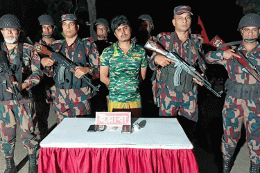 রাঙামাটিতে ইয়াবাসহ যুবদল নেতা আটক