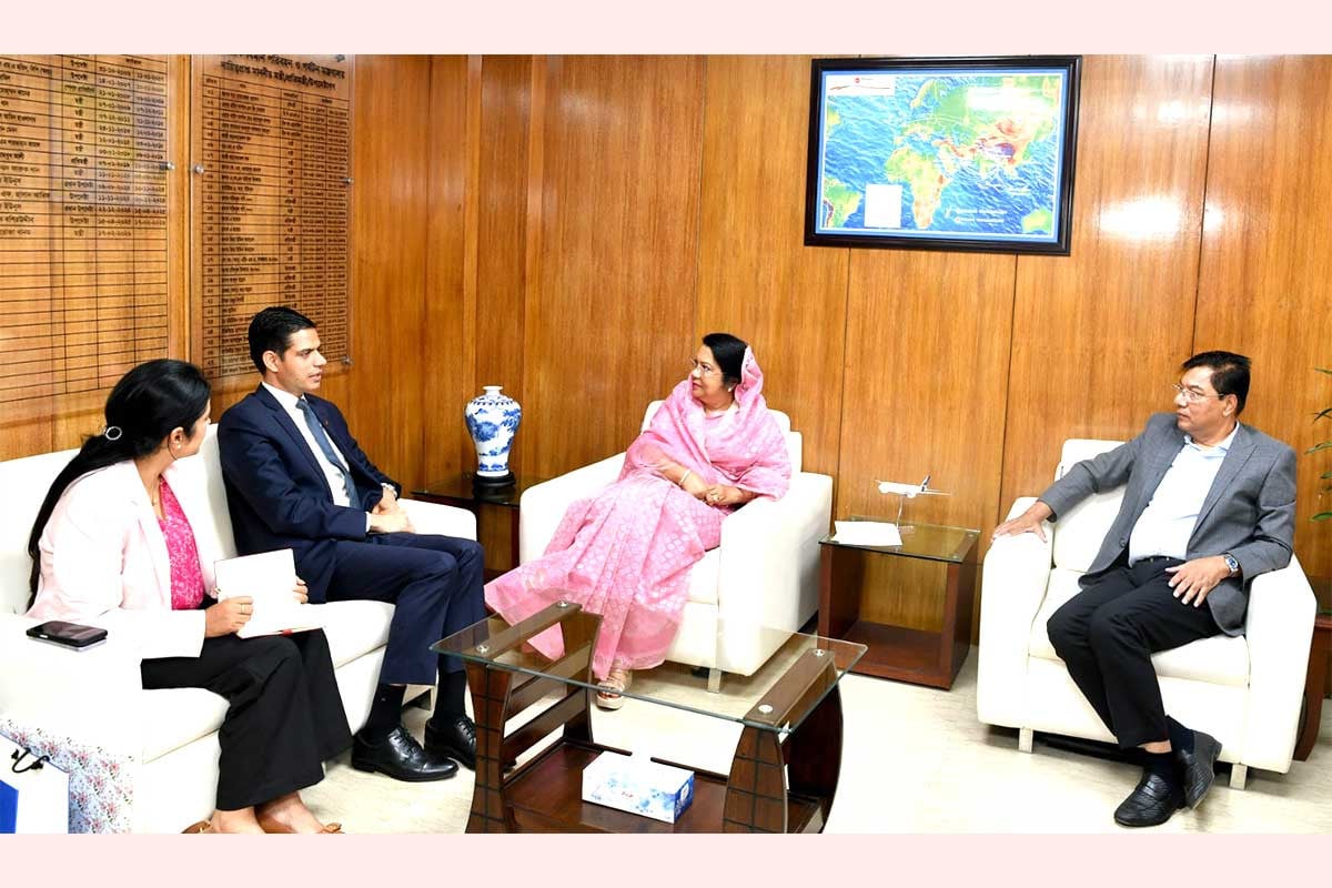 বাংলাদেশ-নেপাল সম্পর্ক সুদৃঢ় করতে সহযোগিতা বাড়ানোর আহ্বান মন্ত্রীর