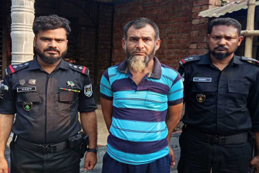 নড়াইলে ট্রাকচাপায় ম্যানেজার হত্যা: প্রধান অভিযুক্ত গ্রেফতার
