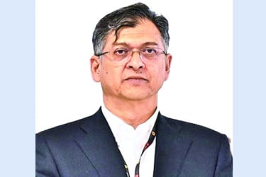 পুলিশের সক্ষমতা বাড়াতে সহযোগিতা চাইলেন স্বরাষ্ট্রমন্ত্রী