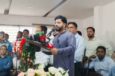 অ-মুক্তিযোদ্ধাদের বাদ দিতে জোরালো পদক্ষেপ নেবে সরকার : মুক্তিযুদ্ধ প্রতিমন্ত্রী