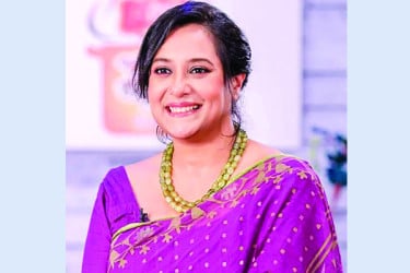 তুষির প্রশংসায় অপি করিম