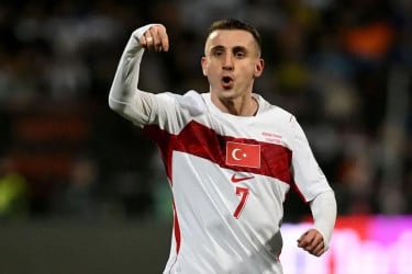 ২ যুগ পর বিশ্বকাপের চূড়ান্ত পর্বে তুরস্ক