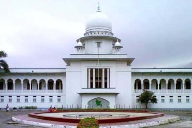 হামের প্রকোপ না কমা পর্যন্ত স্কুল বন্ধ রাখার নির্দেশনা চেয়ে রিট