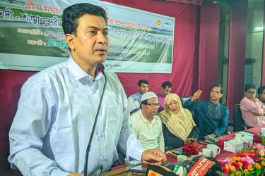 খাল সংস্কারে দীর্ঘমেয়াদি পরিকল্পনা নেওয়া হয়েছে: রসিক প্রশাসক