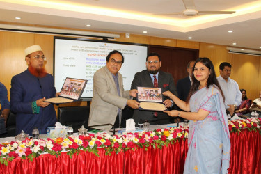 ভূমি ব্যবস্থাপনায় দুর্নীতিকে প্রাতিষ্ঠানিকভাবে বন্ধ করতে হবে: ভূমি প্রতিমন্ত্রী