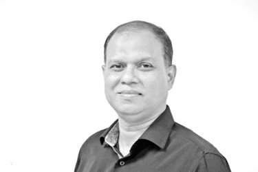 তারেক রহমান সরকারের নিয়ন্ত্রিত কৌশলে সাফল্য