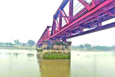 সমীক্ষা ও নকশায় আটকা