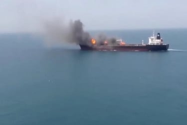 হরমুজ প্রণালিতে ইসরায়েলি জাহাজে ইরানের ড্রোন হামলা