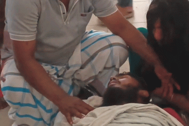 জুয়ায় বাধা দেওয়ায় স্বেচ্ছাসেবক দলের নেতার ওপর হামলার অভিযোগ