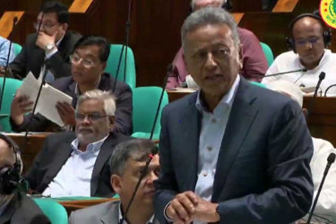 ২০৩৪ সালের মধ্যে ট্রিলিয়ন ডলার অর্থনীতির লক্ষ্য সরকারের: অর্থমন্ত্রী