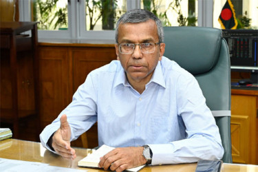 ব্যাংকঋণের সুদহার কমানোর দাবি ব্যবসায়ীদের