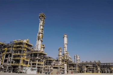 সৌদি আরবে পেট্রোকেমিক্যাল কমপ্লেক্সে ইরানের হামলা