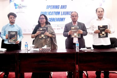 ঢাকা বিশ্ববিদ্যালয়ে ৩ দিনব্যাপী ‘বাংলাদেশ ইকোনমিকস সামিট’ শুরু