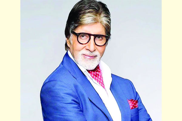 কেন ছুটি নেন না অমিতাভ