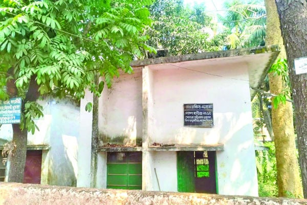 পানিসংকটে গভীর নলকূপই ভরসা