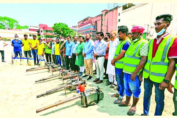 মশার উপদ্রবে অতিষ্ঠ কুমিল্লাবাসী