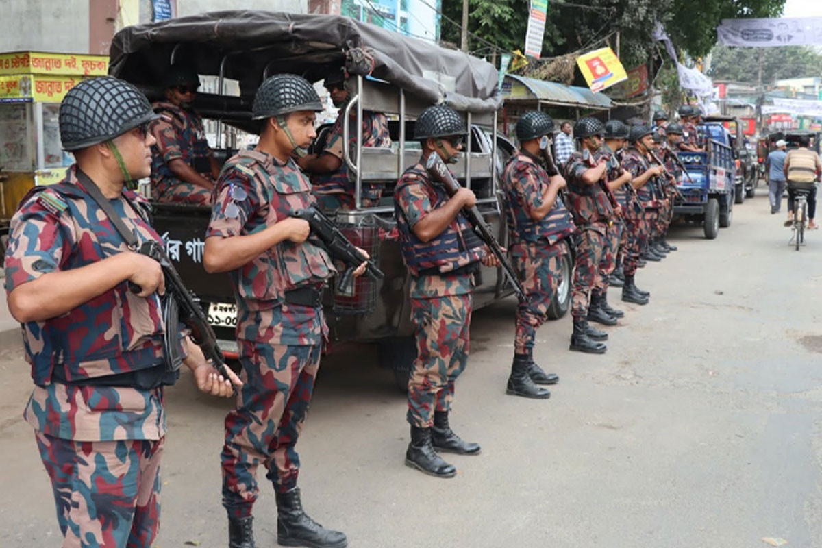 বগুড়া-৬ উপনির্বাচন: আইনশৃঙ্খলা রক্ষায় ৮ প্লাটুন বিজিবি মোতায়েন