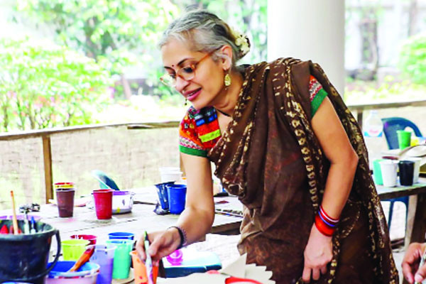 ভিন্নরূপে বিপাশা হায়াত