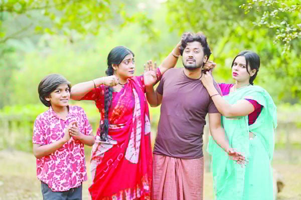 নতুন নাটক ‘ভিলেজ সোসাইটি’  ও ‘কিচেন পলিটিক্স’