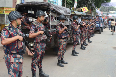 বগুড়া-৬ উপনির্বাচন: আইনশৃঙ্খলা রক্ষায় ৮ প্লাটুন বিজিবি মোতায়েন