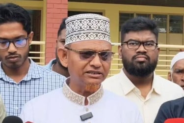 অনিয়মের অভিযোগ তুলে ভোট বর্জন করলেন জামায়াত প্রার্থী