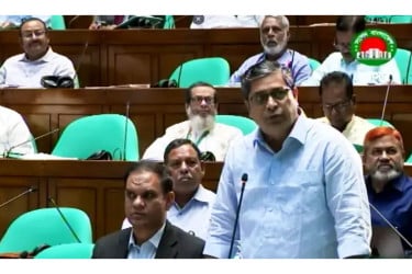 পৌরসভা নির্বাচনে থাকবে না দলীয় প্রতীক, সংসদে বিল পাস