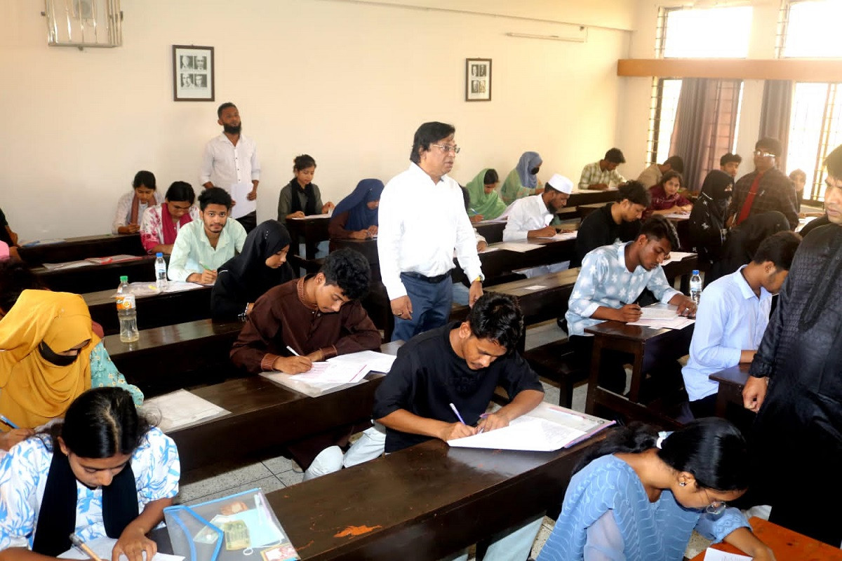 গোবিপ্রবি’র সিএসই বিভাগে হ্যাকাথন ও প্রজেক্ট প্রদর্শনী অনুষ্ঠিত