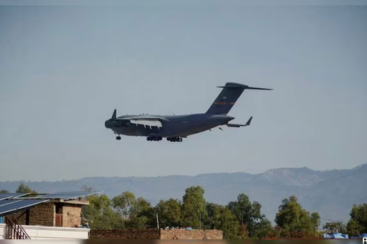 ইসলামাবাদে যুক্তরাষ্ট্র-ইরান বৈঠকের আগে নূর খান ঘাঁটির কাছে মার্কিন বিমান