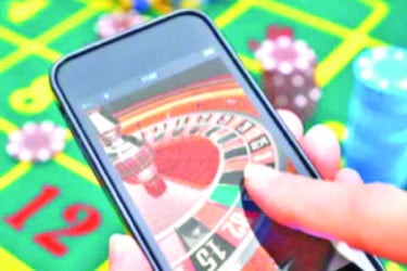 জুয়ার নেশায় ভয়ংকর চোরচক্র