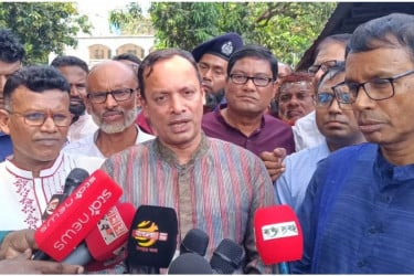 বর্তমান সরকার জুলাই বিপ্লবের চেতনার বহিঃপ্রকাশ : অ্যাটর্নি জেনারেল