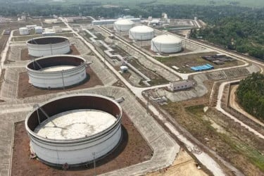 হাজার কোটি টাকার তেল পাইপলাইন ও মজুত সক্ষমতা ফেলে রেখেছে বাংলাদেশ