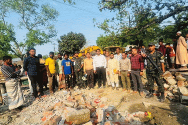 কুড়িগ্রামে সাড়ে ৩ কোটি টাকার খাসজমি উদ্ধার