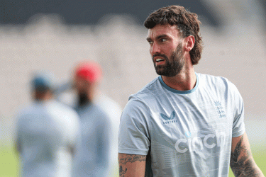 চার বছর পর কাউন্টি ক্রিকেটে ফিরলেন ইংলিশ পেসার