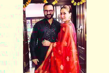 বলিউড নায়িকাদের পছন্দ বিবাহিত পুরুষ!