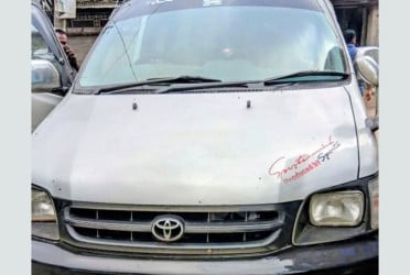 সোনারগাঁয়ে মহাসড়কে প্রবাসীর গাড়িতে ডাকাতি