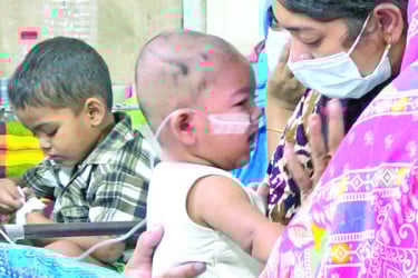 আরও চার শিশুর মৃত্যু হাসপাতালে ১৩৪৫