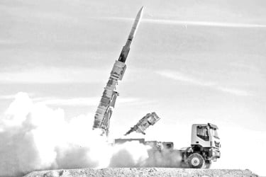 যুদ্ধে সেকেন্ডে ১০ হাজার ডলার খরচ যুক্তরাষ্ট্রের