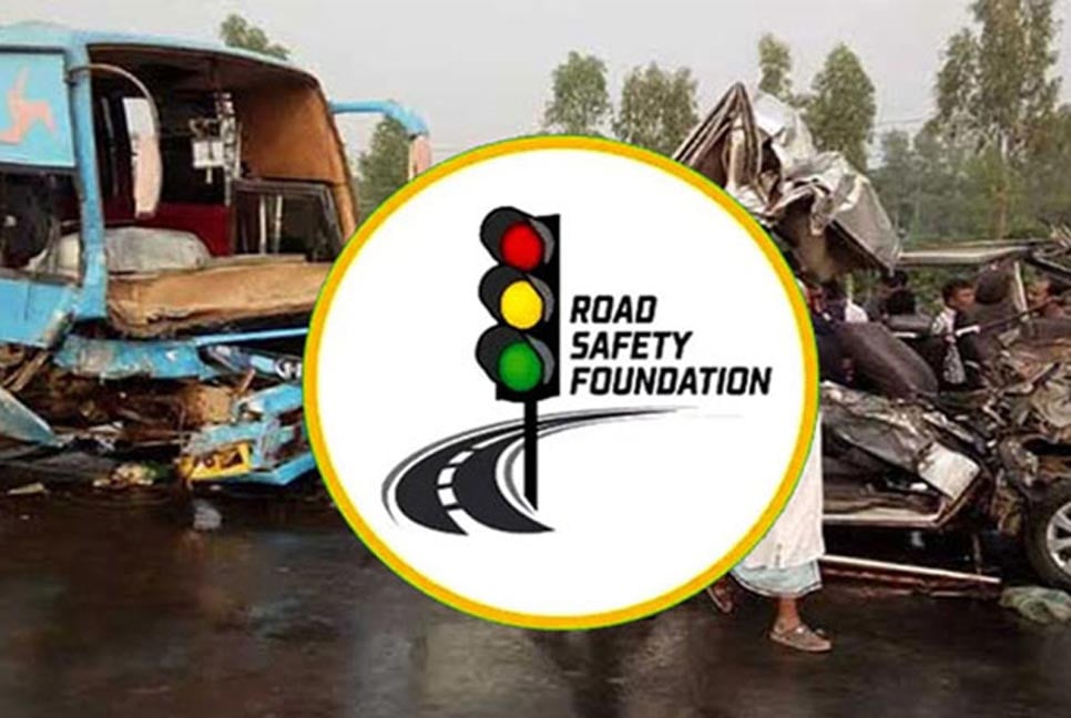 একমাসে ৫৭৬ সড়ক দুর্ঘটনায় ৫৩২ জন নিহত