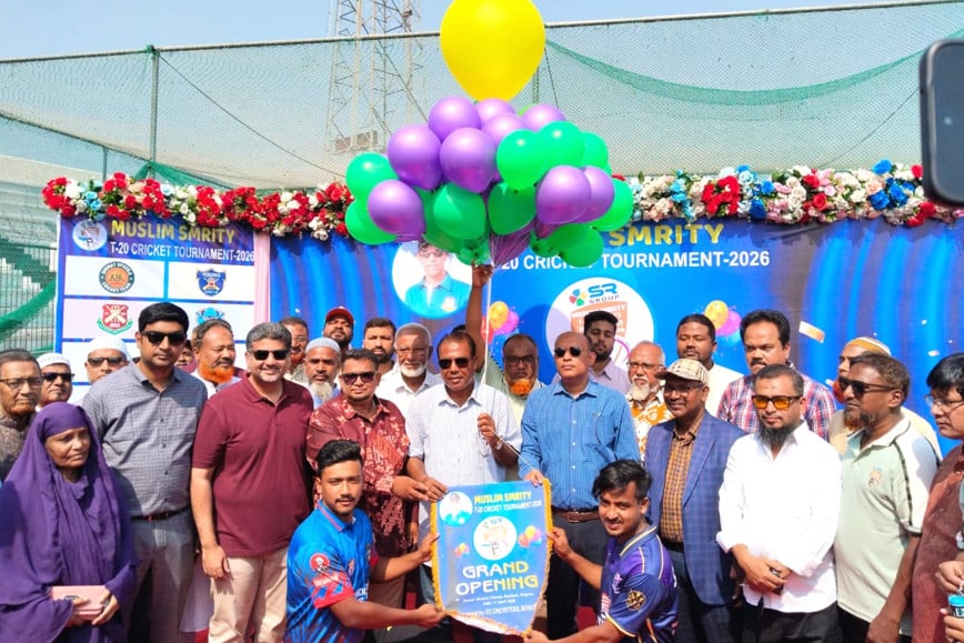 বগুড়ায় মোসলেম স্মৃতি টি-টুয়েন্টি ক্রিকেট টুর্নামেন্টের উদ্বোধন