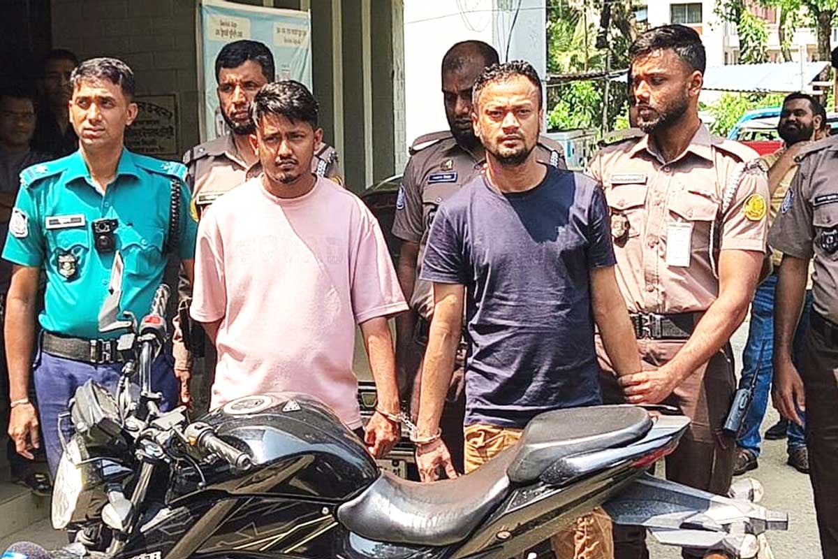 মোটরসাইকেল চোরচক্রের ‘প্রতিষ্ঠাতা সভাপতি’ গ্রেফতার!