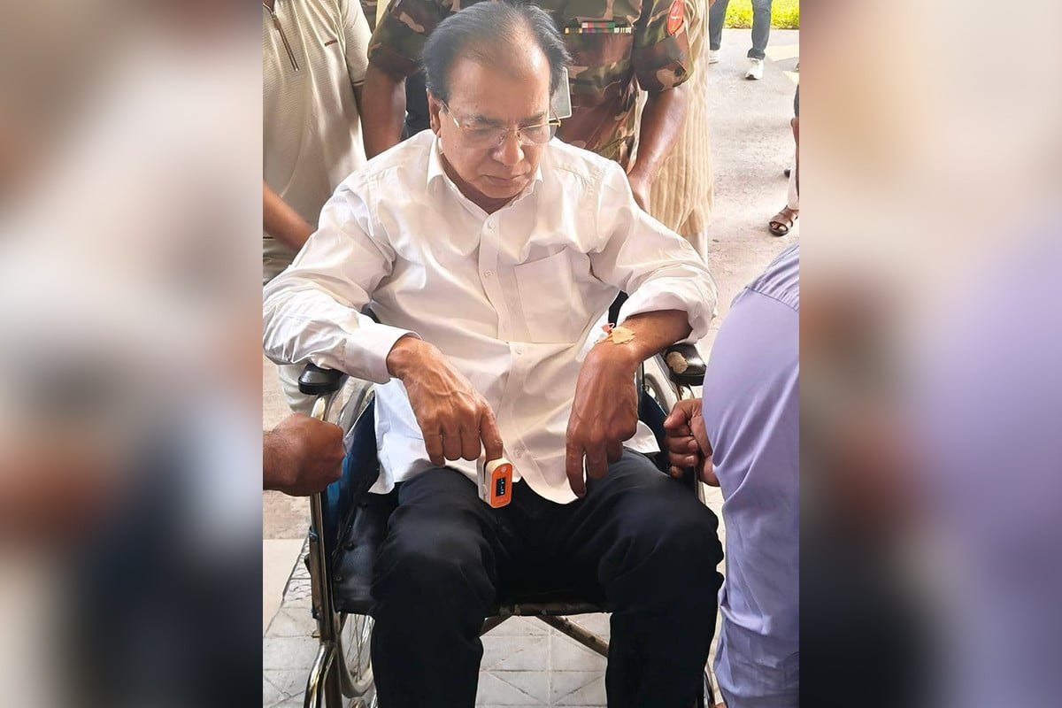 হাসপাতালে ভর্তি ত্রাণমন্ত্রী আসাদুল হাবিব দুলু