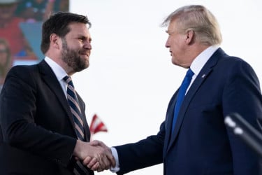 ইসলামাবাদে যাওয়ার আগে জেডি ভ্যান্সকে যে বার্তা দিলেন ট্রাম্প