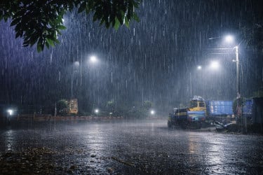 পহেলা বৈশাখে ঢাকাসহ ৫ বিভাগে বজ্রসহ বৃষ্টি হতে পারে