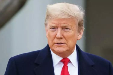 ক্ষমতা ছাড়ার আগে সবাইকে গণক্ষমা করবেন ট্রাম্প