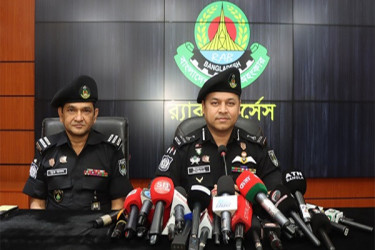চাঁদাবাজদের তালিকা হচ্ছে : র‍্যাব