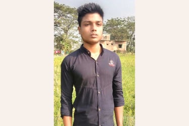 মাদারীপুরে ছাত্রদল কর্মীকে কুপিয়ে জখম