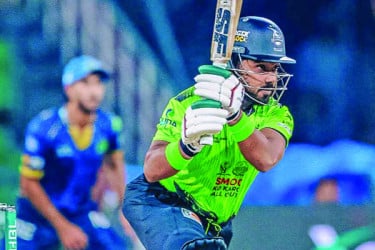 চোটে ইমনের পিএসএল শেষ