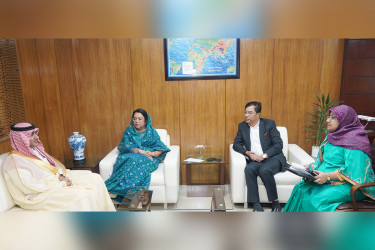 বেসামরিক বিমান পরিবহন ও পর্যটন মন্ত্রী এবং প্রতিমন্ত্রীর সঙ্গে সৌদি রাষ্ট্রদূতের সাক্ষাৎ